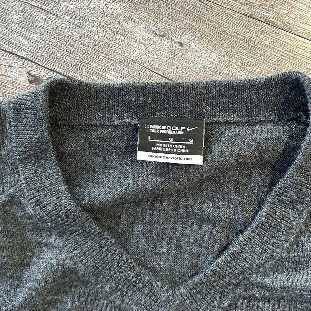 Nike Golf Sweater Large Gray Tour Performance Wool Blend Carolina Panthers